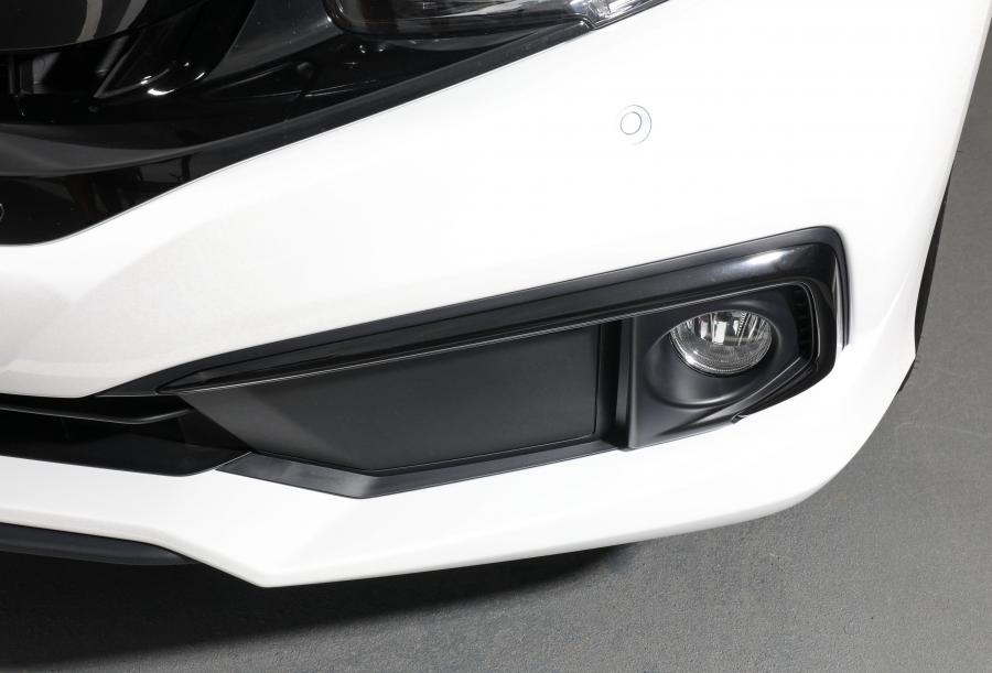Детали экстерьера Honda Civic VTi-S Sedan (FC) 2019 года  (AU) (фото 21 из 28)